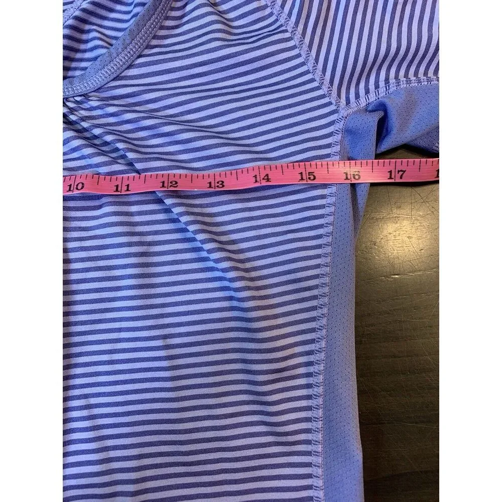 The‎ North Face T Shirt Womens Medium Purple Stripes Outdoorsy Hiking READ - Picture 11 of 14